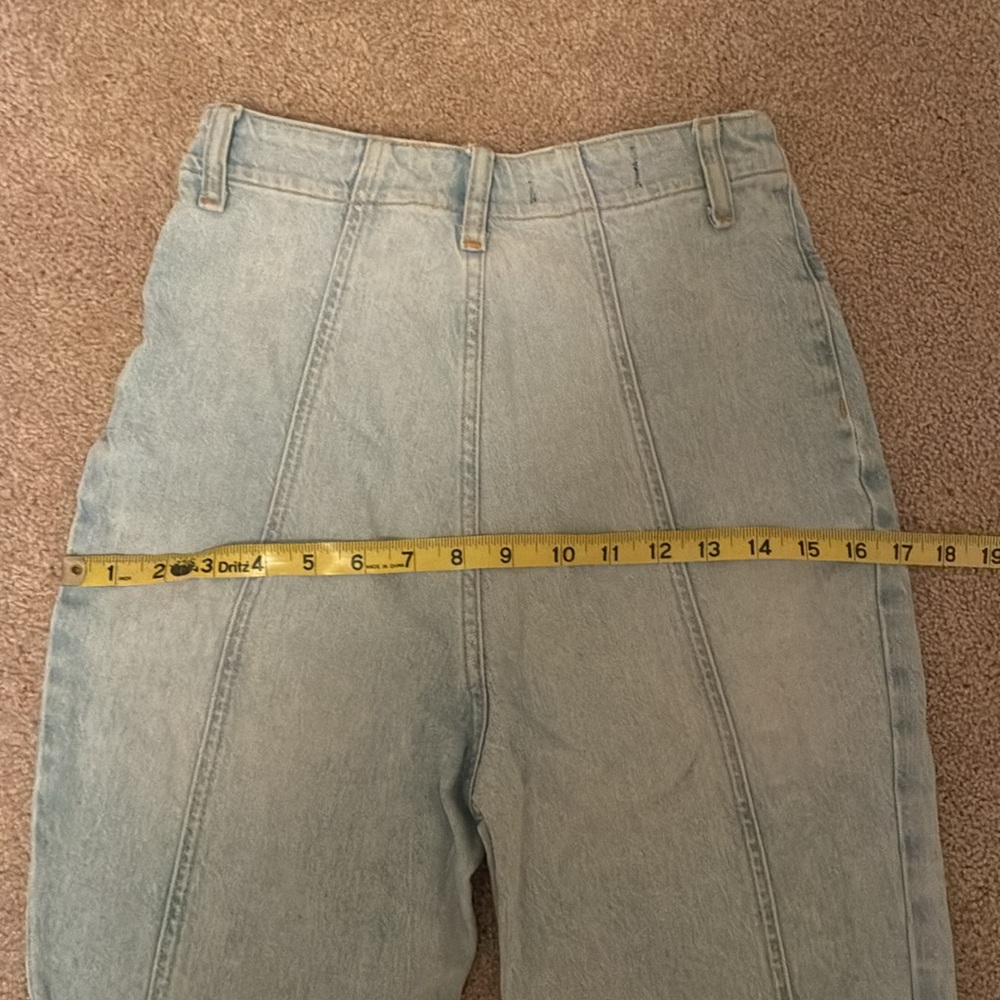 We the Free People Florence Flare High Rise light indigo Jeans size 27 - Picture 11 of 11